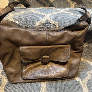 Classic Brown Leather crossbody Bag